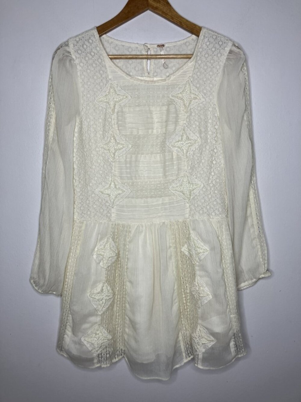 Free People Women's Ivory Lace Embroidered Dress Peasant Boho Small READ